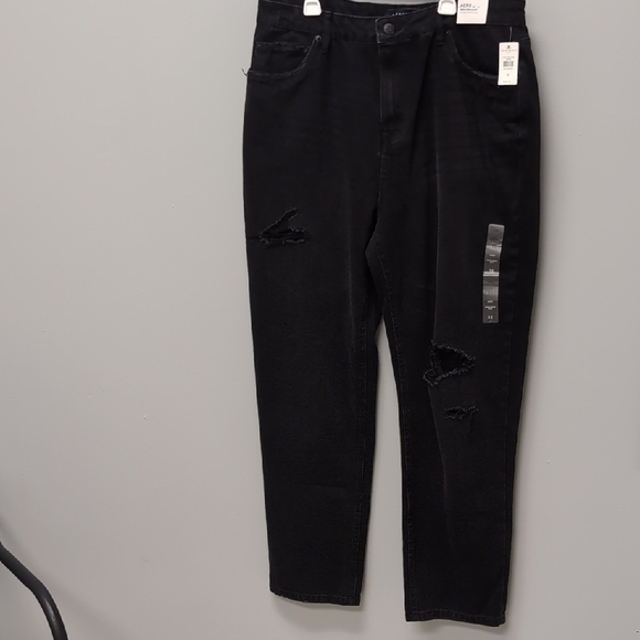 Aeropostale Distressed Black Mom Straight Jeans. Size 12. - Picture 1 of 12